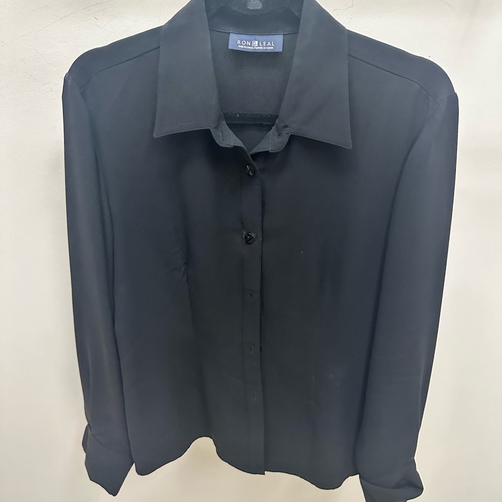 Black Dress Shirt with Smooth Fabric and Collar